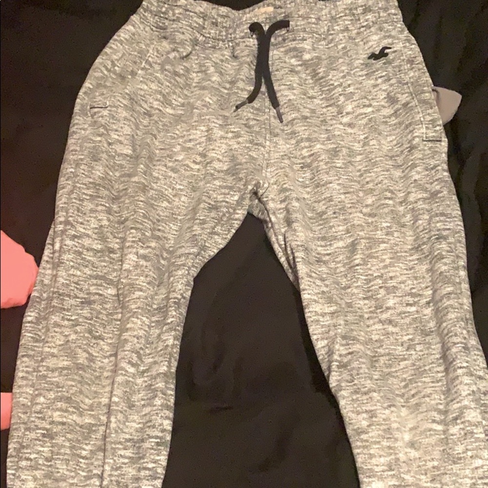 Small hollister joggers